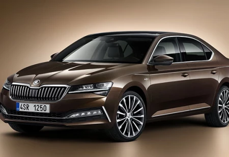 Skoda Superb: Yirmi Yılın Ötesindeki Serüveni