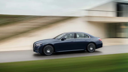 E Serisi Sedan resim