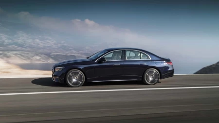 E Serisi Sedan resim