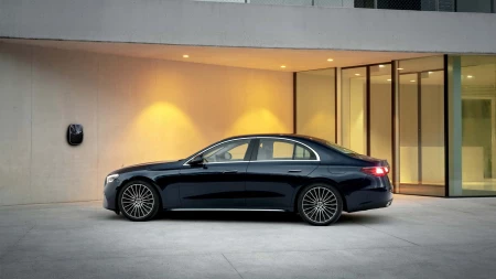 E Serisi Sedan resim