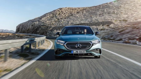 E Serisi Sedan resim