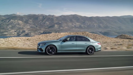 E Serisi Sedan resim