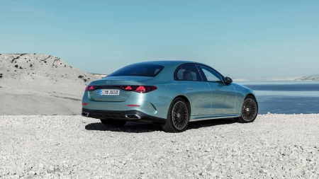 E Serisi Sedan resim