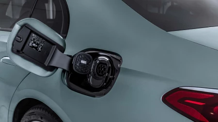 E Serisi Sedan resim