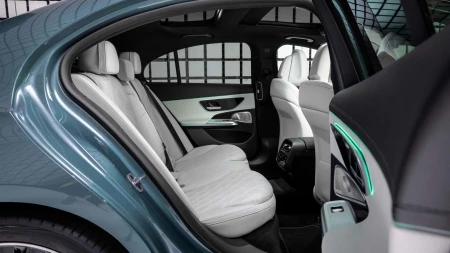 E Serisi Sedan resim