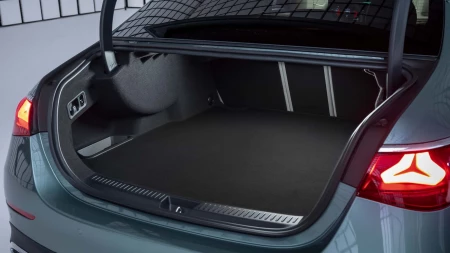 E Serisi Sedan resim