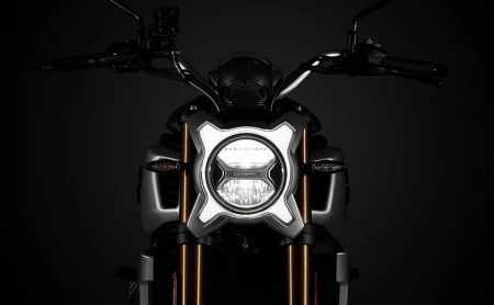 700 CL X Heritage resim