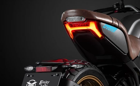 700 CL X Heritage resim