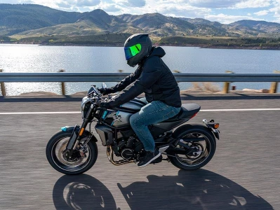 700 CL X Sport resim