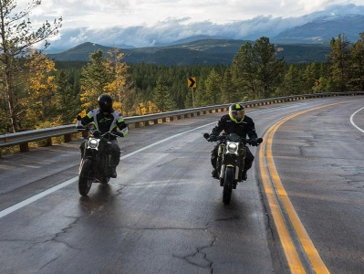 700 CL X Sport resim