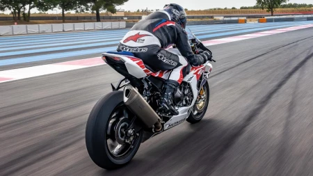 CBR1000RR-R Fireblade SP resim