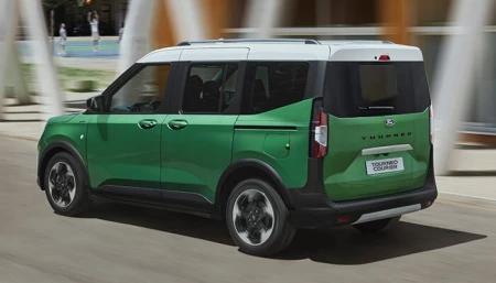 Tourneo Courier resim