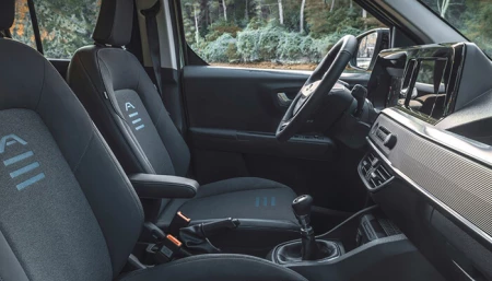 Tourneo Courier resim