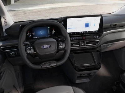 Tourneo Custom resim