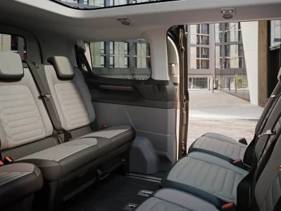 Tourneo Custom resim