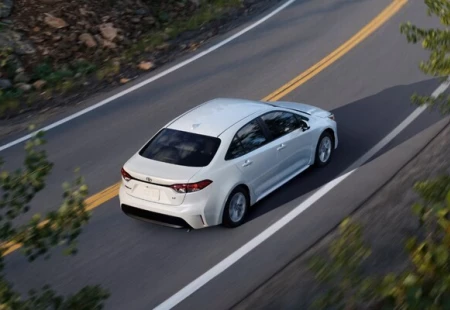 Makyajlı Corolla Hibrit