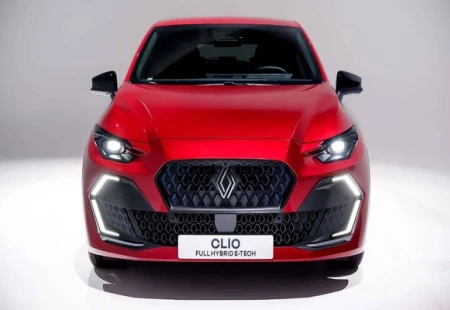Renault Clio’yu Yeniliyor