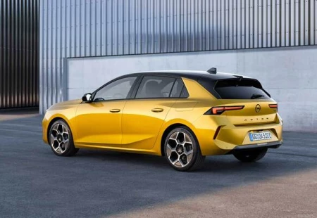 Opel Astra Makyajlanıyor