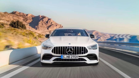 AMG GT 4 Kapı Coupe resim