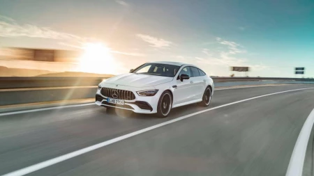 AMG GT 4 Kapı Coupe resim