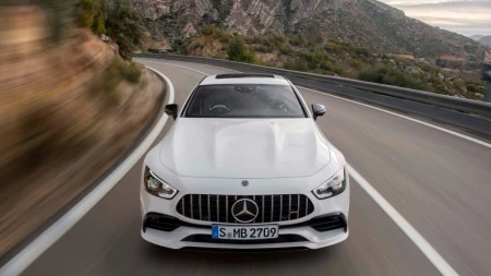 AMG GT 4 Kapı Coupe resim