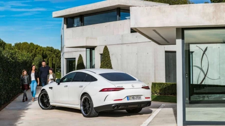 AMG GT 4 Kapı Coupe resim