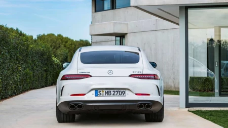 AMG GT 4 Kapı Coupe resim
