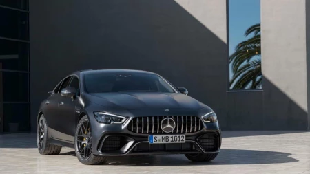 AMG GT 4 Kapı Coupe resim