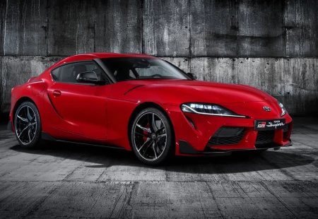 Eski Nesil Toyota Supra ve Yeni Nesil Toyota Supra Karşılaştırması