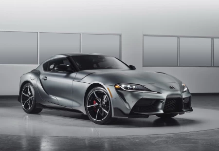 Eski Nesil Toyota Supra ve Yeni Nesil Toyota Supra Karşılaştırması