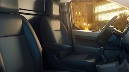 Vivaro Cargo resim