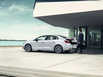 Megane Sedan resim