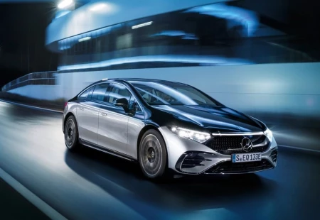 Mercedes'ten Elektrikli S-Class: 2021 Mercedes EQS Modeli Tanıtıldı