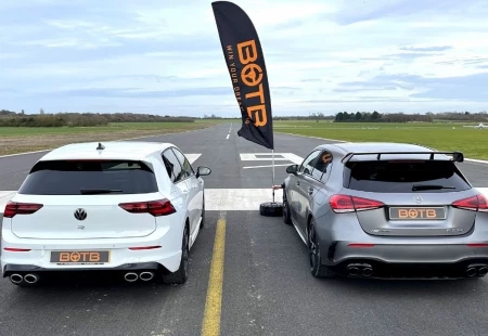 Volkswagen Golf 8 R, Mercedes-AMG A45 S Modeli İle Kapışıyor