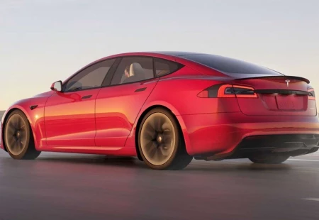 Makyajlı Tesla Model S 3 Haziran’da Teslim Edilecek