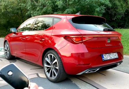 2020 Aralık Ayının Hatchback Modeli: Seat Leon