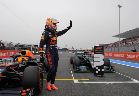 Formula 1 Fransa GP'sinde Kazanan Verstappen