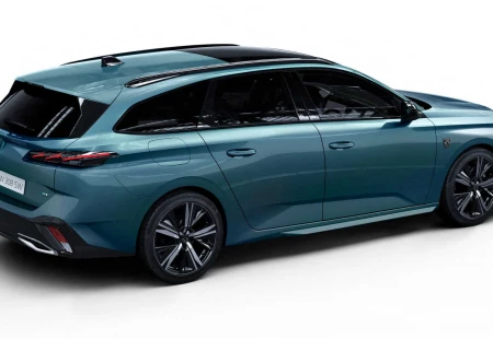 SW Segmentine Şıklık Geldi: 2021 Peugeot 308 SW