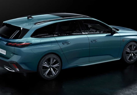 SW Segmentine Şıklık Geldi: 2021 Peugeot 308 SW