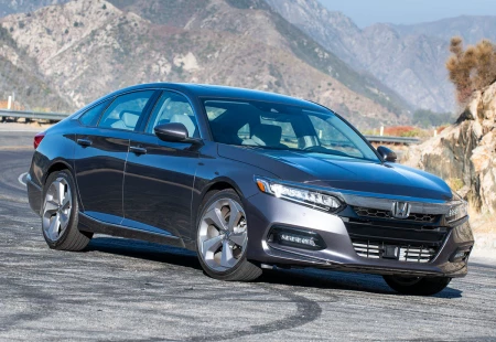 Yeni Honda Civic, Accord İle Yarışıyor