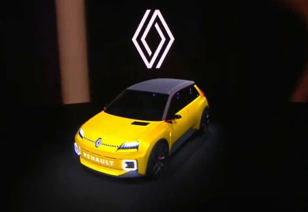 Renault ZOE Yerini R5’e Bırakacak!