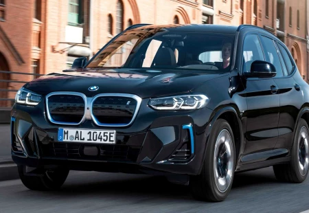 2022 Makyajlı BMW iX3 Yeni Özellikleri İle Tanıtıldı