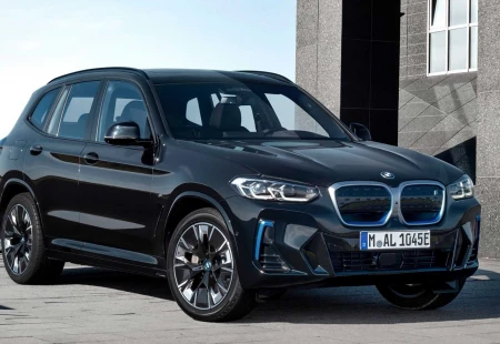 2022 Makyajlı BMW iX3 Yeni Özellikleri İle Tanıtıldı