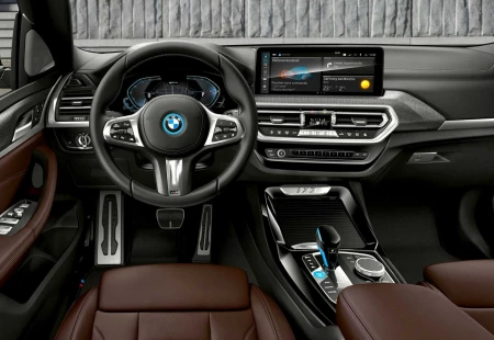 2022 Makyajlı BMW iX3 Yeni Özellikleri İle Tanıtıldı