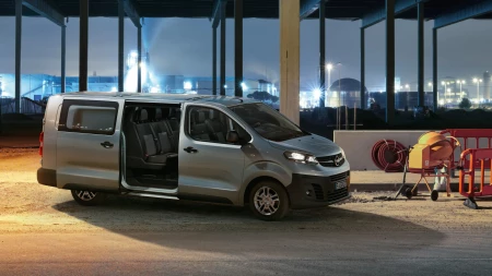 Vivaro City Van resim