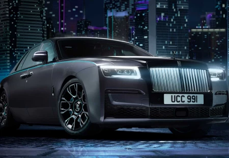 Yeni Rolls-Royce Ghost Black Badge Tanıtıldı