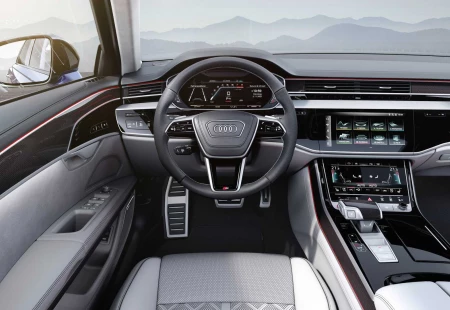 Makyajlı 2021 Audi S8 Tanıtıldı