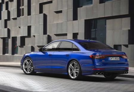 Makyajlı 2021 Audi S8 Tanıtıldı