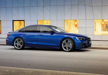 Makyajlı Yeni Audi S8 Resmi Olarak Tanıtıldı
