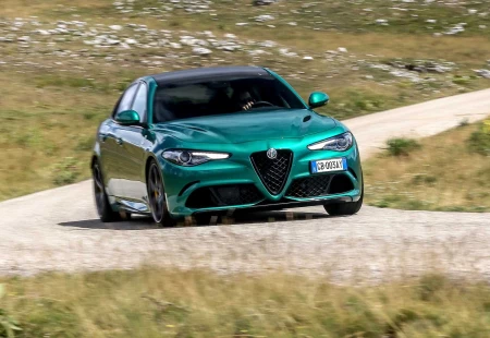 Elektrikli Alfa Romeo Quadrifoglio'yu Görebiliriz